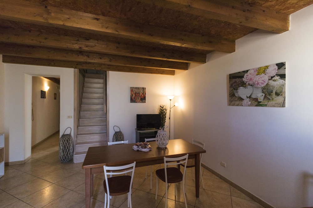B&B Tarantola