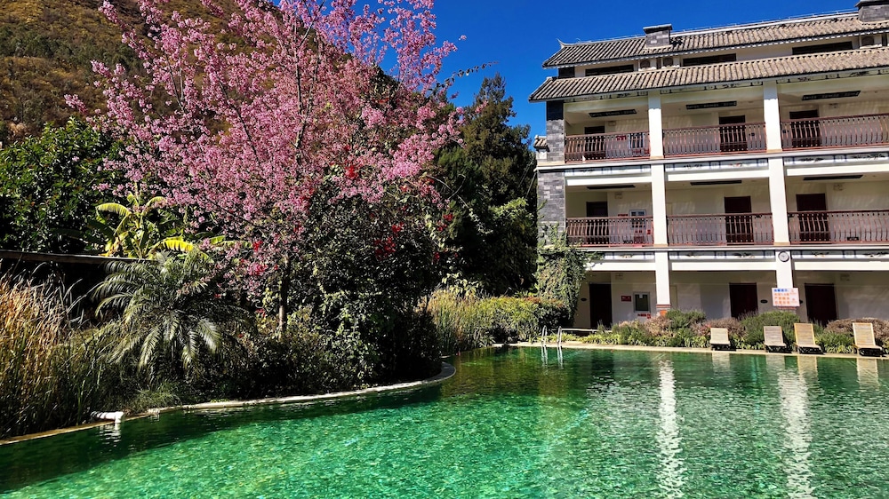 Potala Hot Spring Resort  Dali