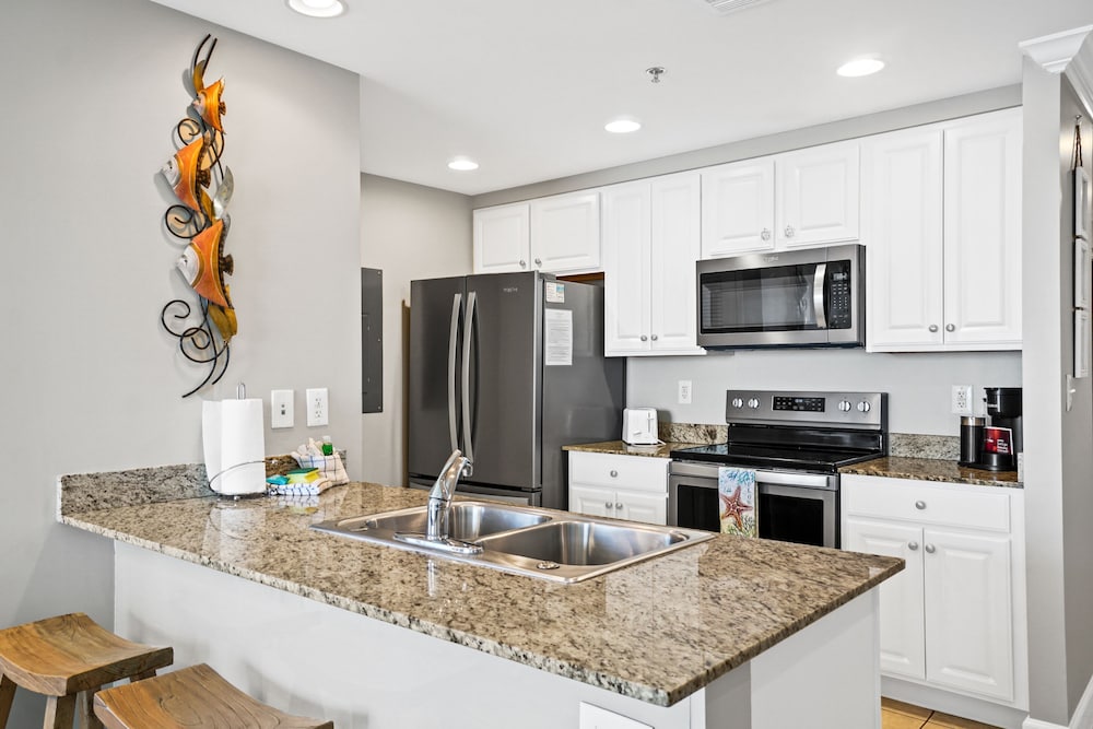 Splash Beach Resort by Panhandle Getaways