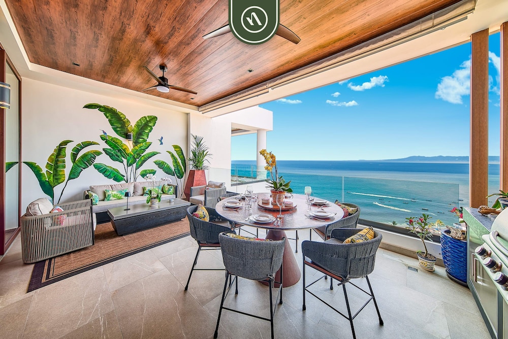 Condo With Oceanview - 2BR Condo - Rooftop Pool