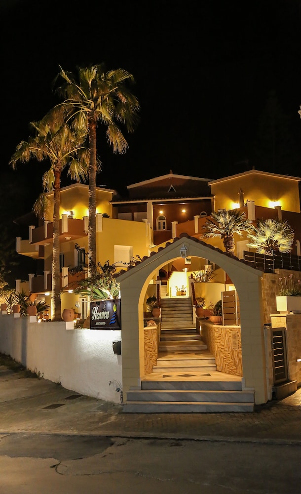 Heaven Apartments