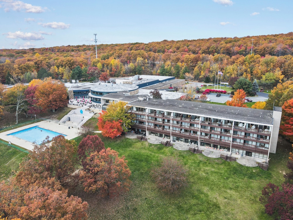 Mountain Laurel Resort