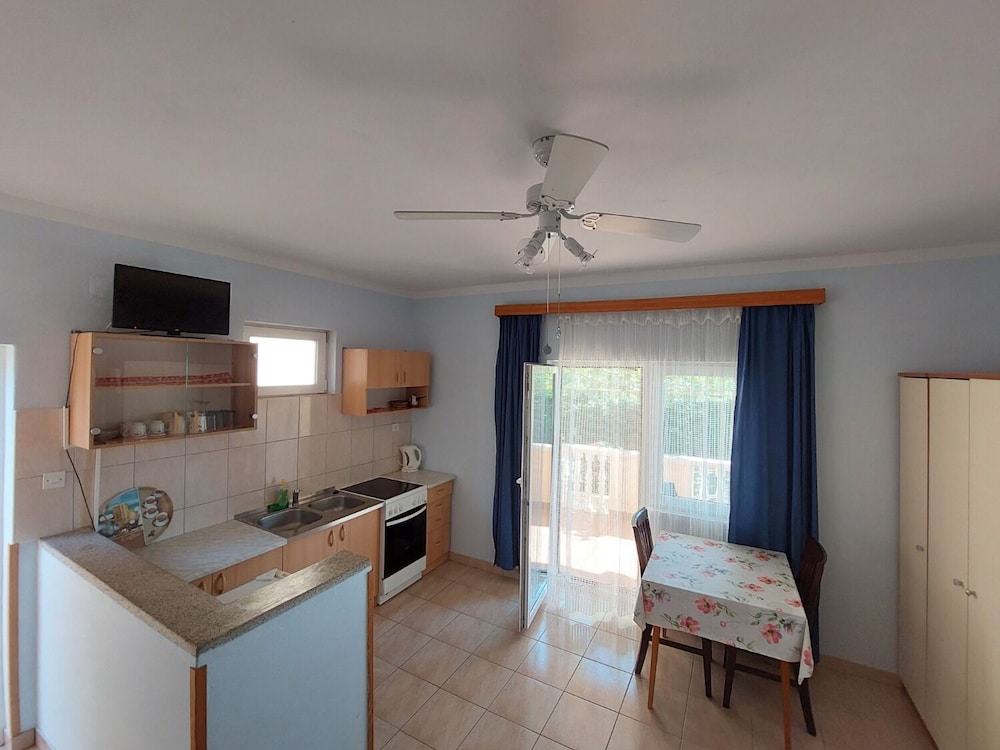 Bor - 20 Meters From Beach - SA3 view 5