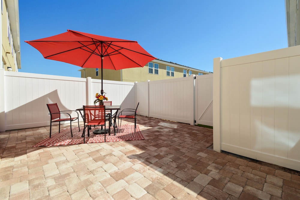 Family Friendly 4Bed Sleeps 8 Close Disney @CompassBayResort 5148