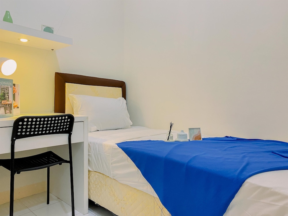 Good Place and Comfy 2BR at Podomoro Golf View Apartment