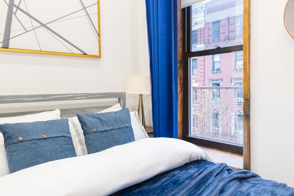 317 UES Apartments