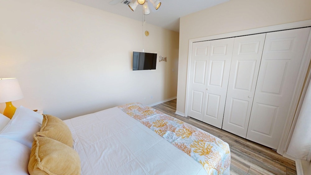 Sandpiper Cove 9222 2 Bedroom Condo