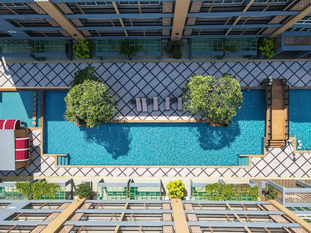Golden Sea Hua Hin