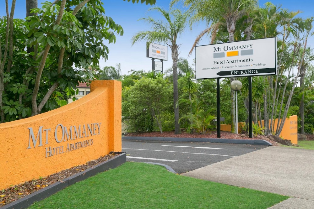 Mt Ommaney Hotel Apartments - Image 2