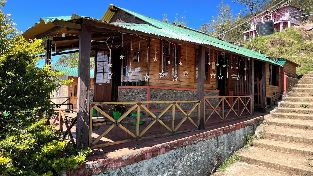 Mount Olympus Hood cabin