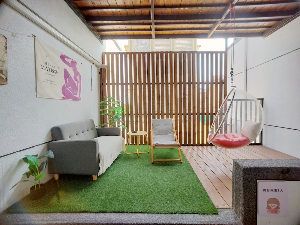 Field Trail B&B