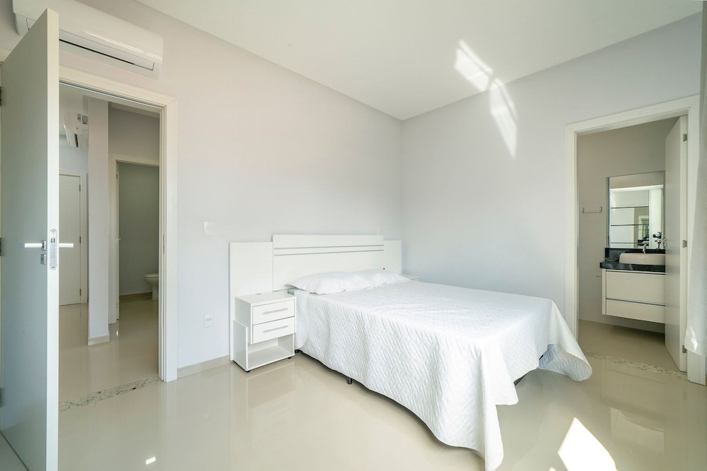 1003A - Residencial Alentejo - Apto 201