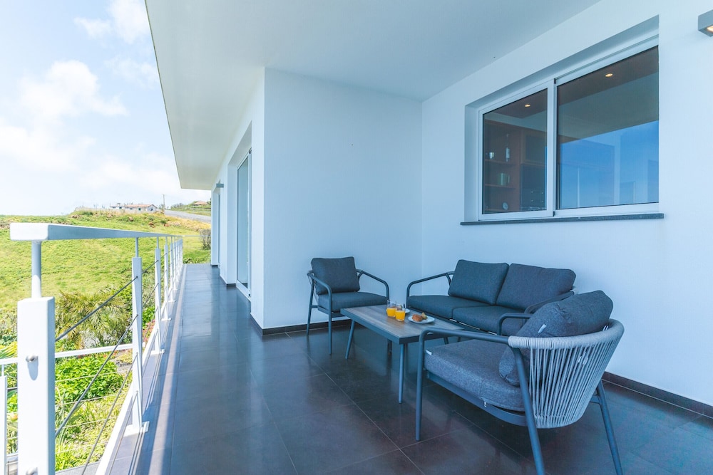 Cape View Villa by Atlantic Holiday