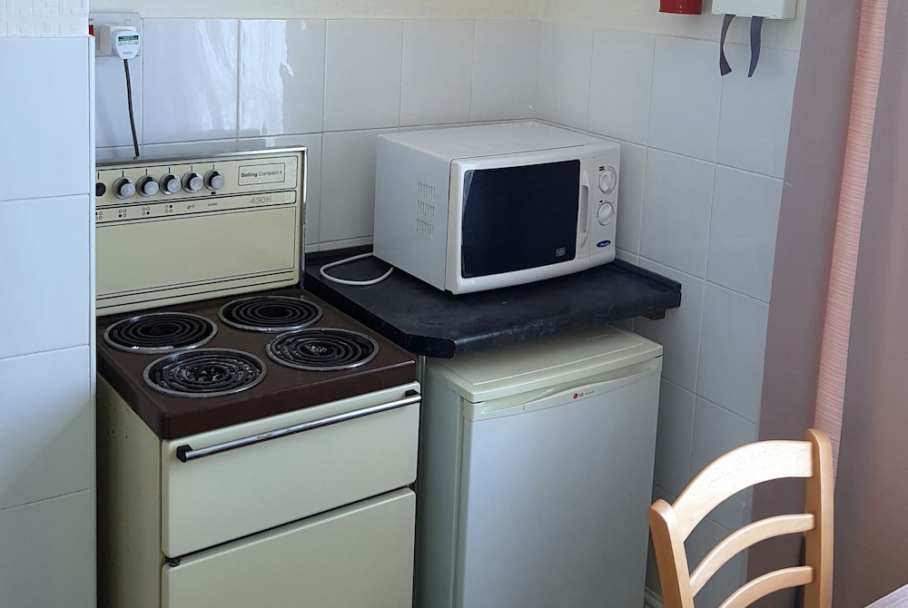 4 Berth, First Floor Flat, Glen Villa 3 view 5