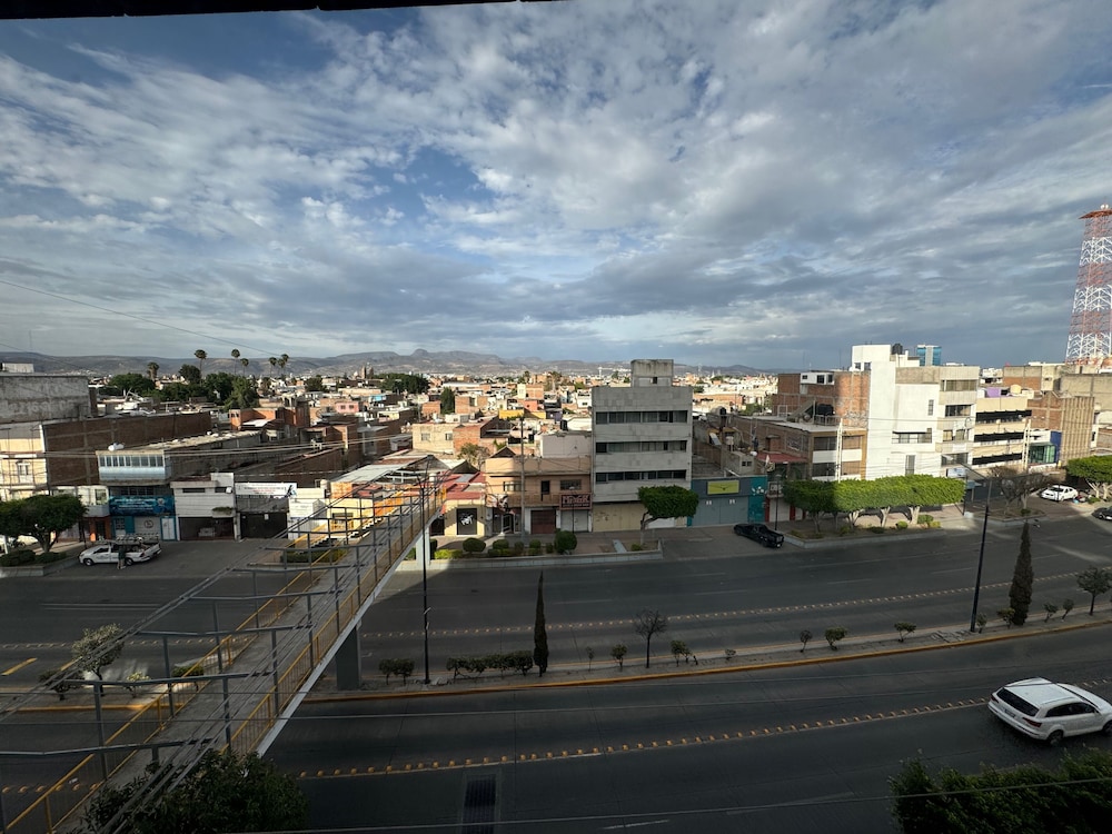 BaW Mateos 809P