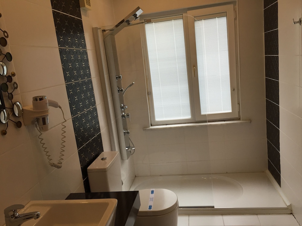 Airport Residence Kurtkoy - Image 44