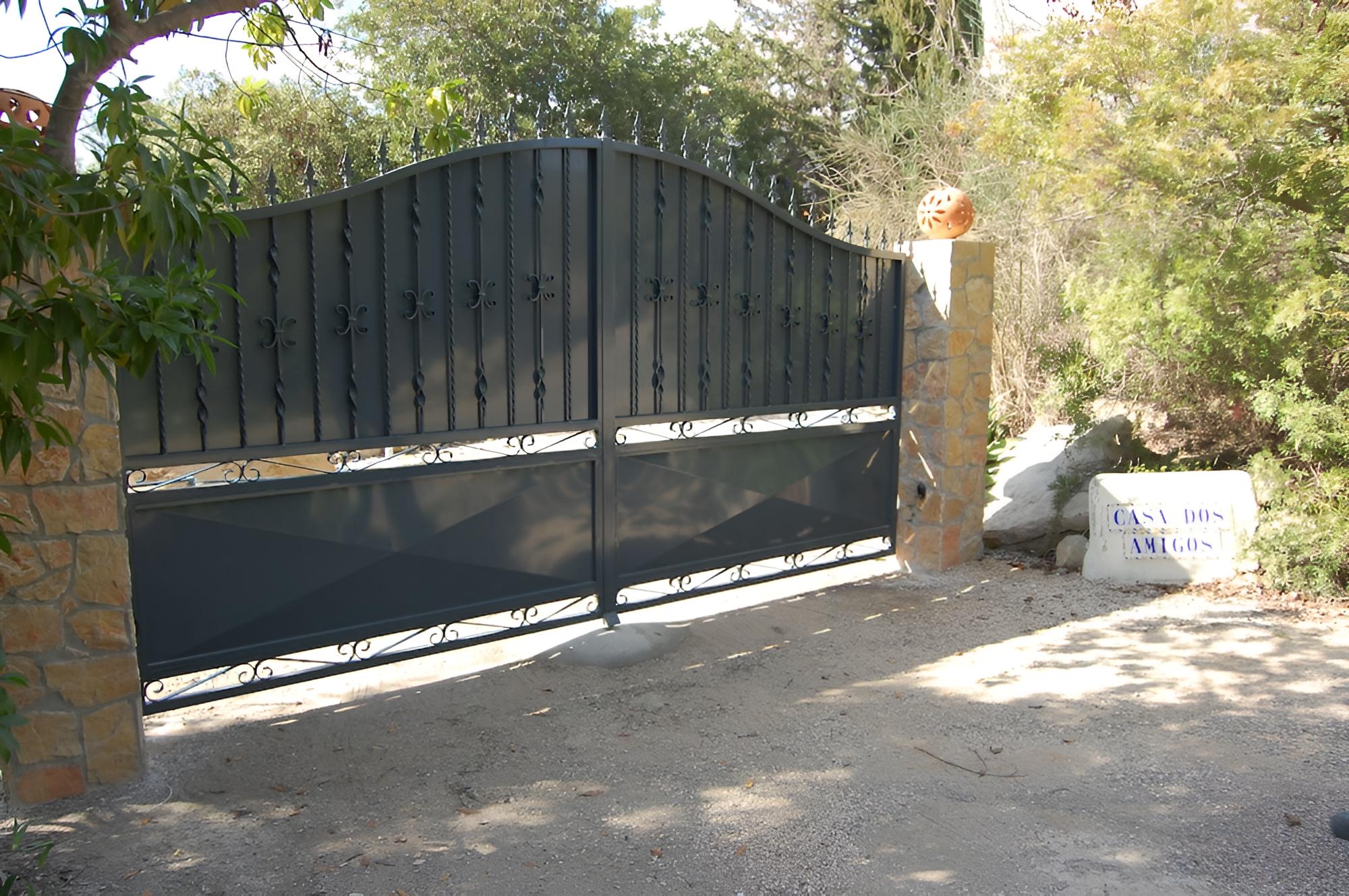 Photo 12