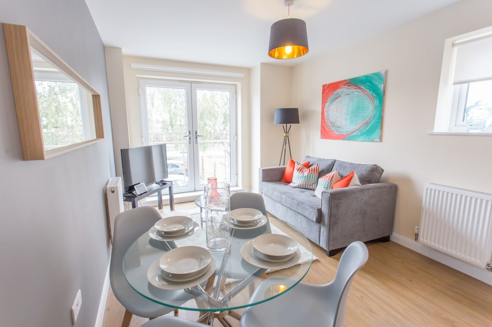 Oxford Vacations - Razia Apartments - Property Image 20
