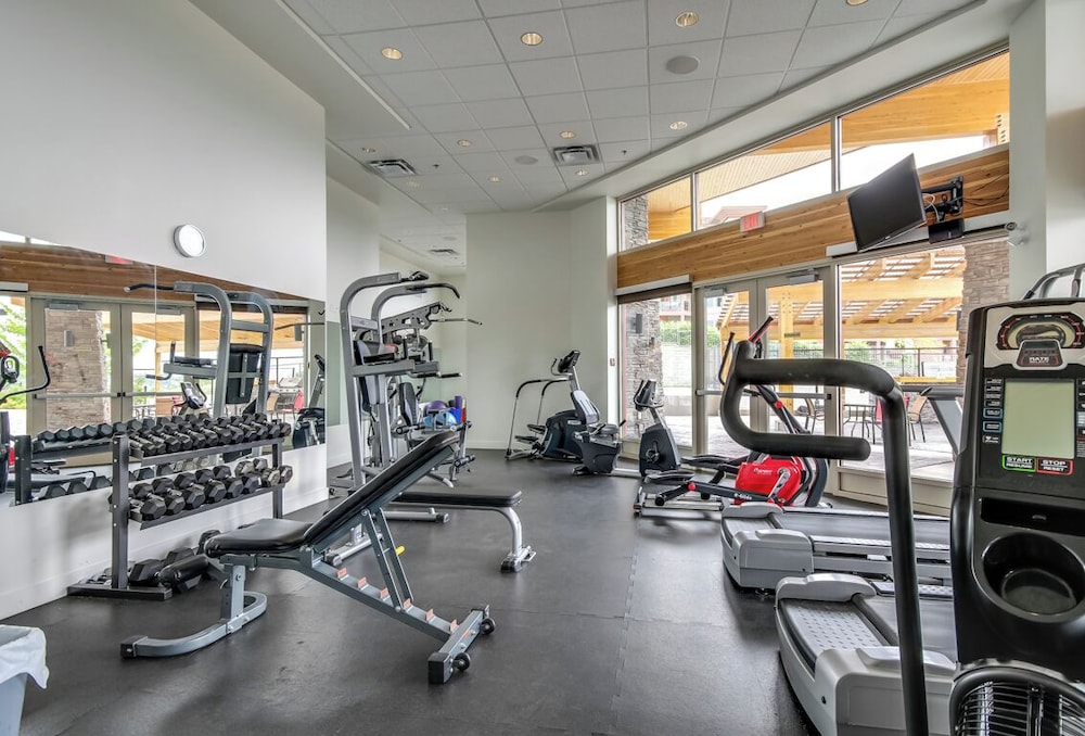 Top Floor Lake View Condo at Copper Sky