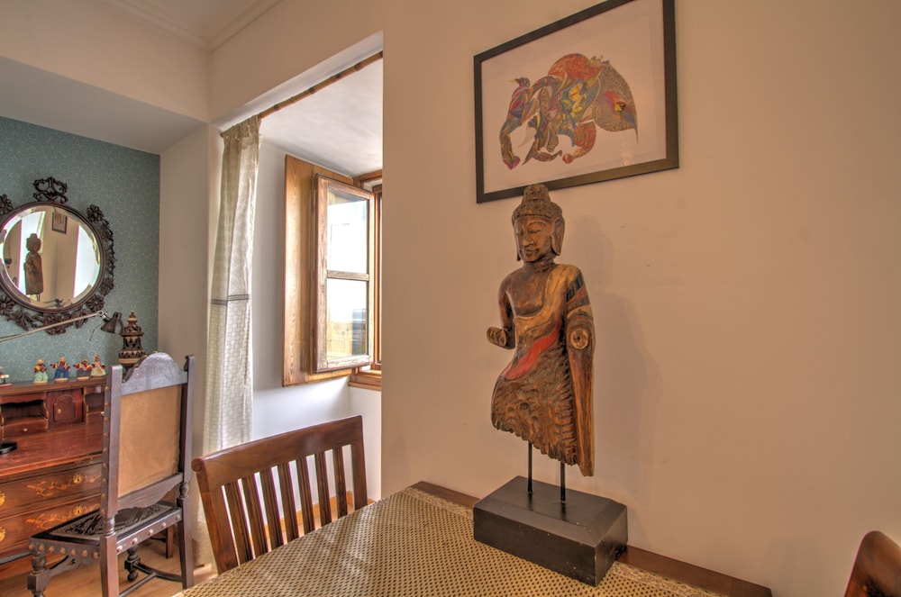 River View Very Central & Spacious 1 Bedroom