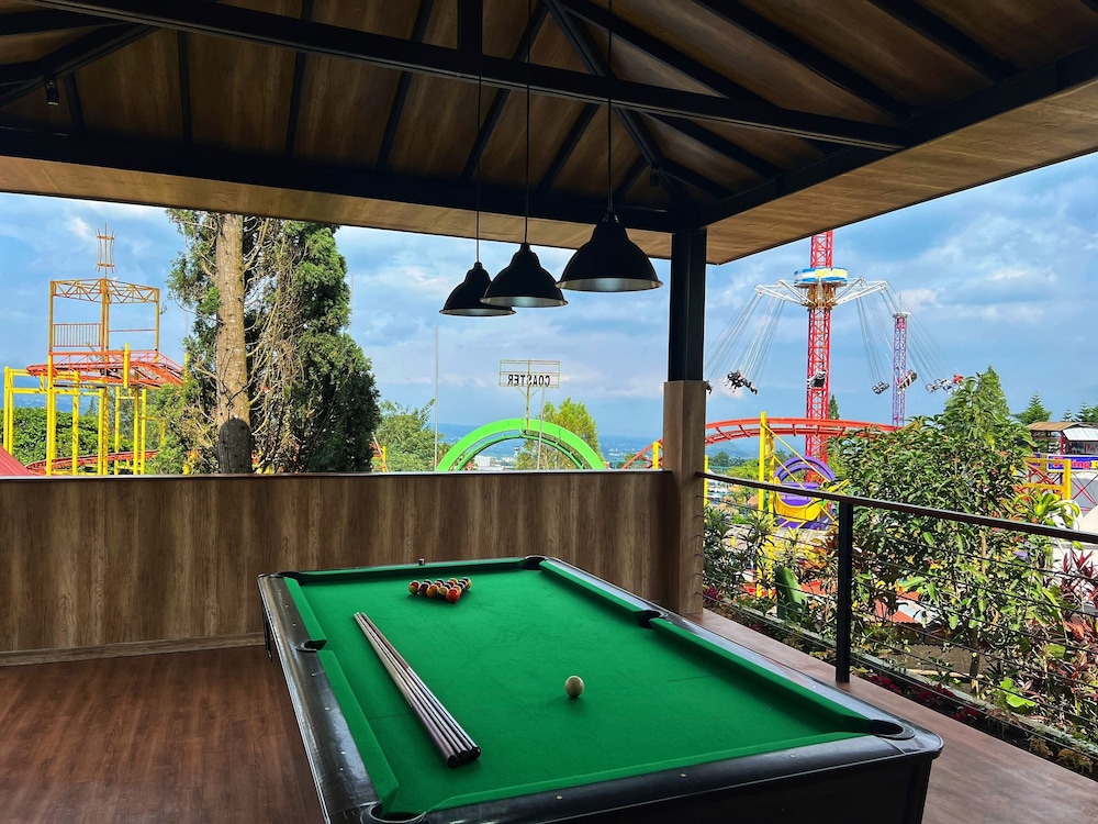 Villa Klub Bunga - by The Batu Hotel Batu Malang