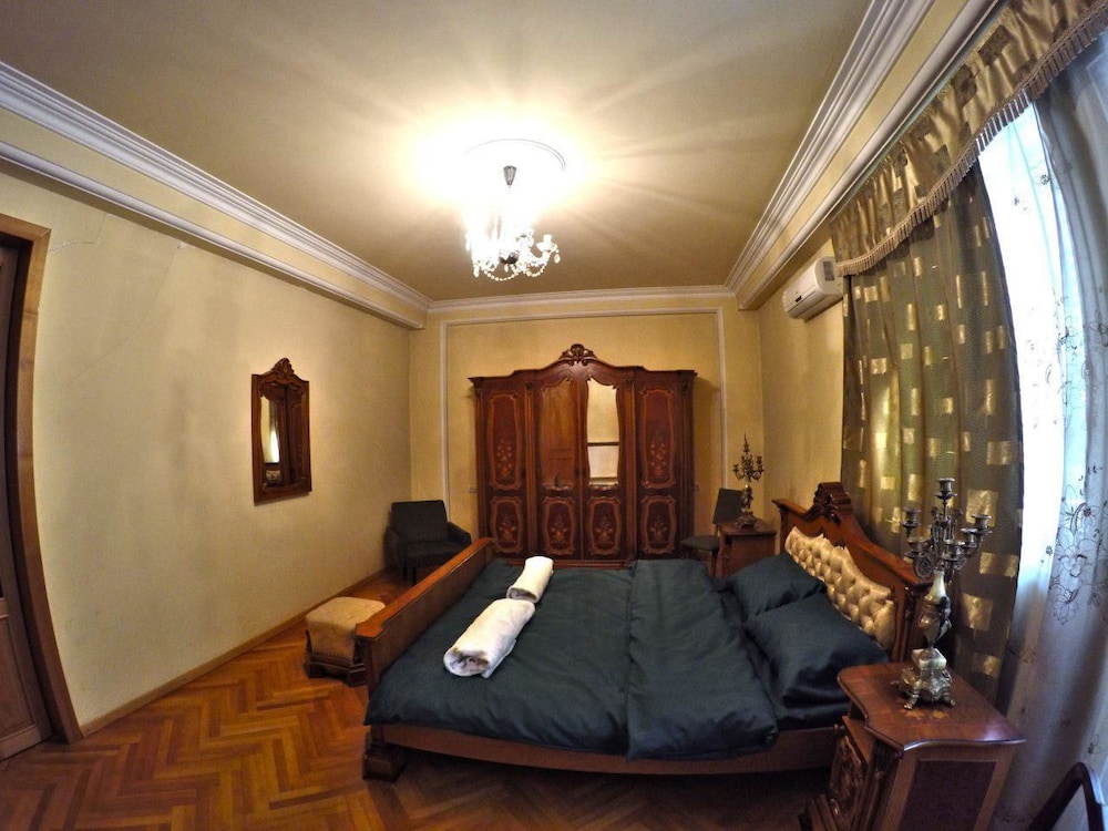 Classical Green Hostel view 5