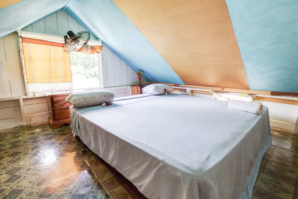 My Little Cabin In Negril 2 Bedroom Cabin by RedAwning view 3
