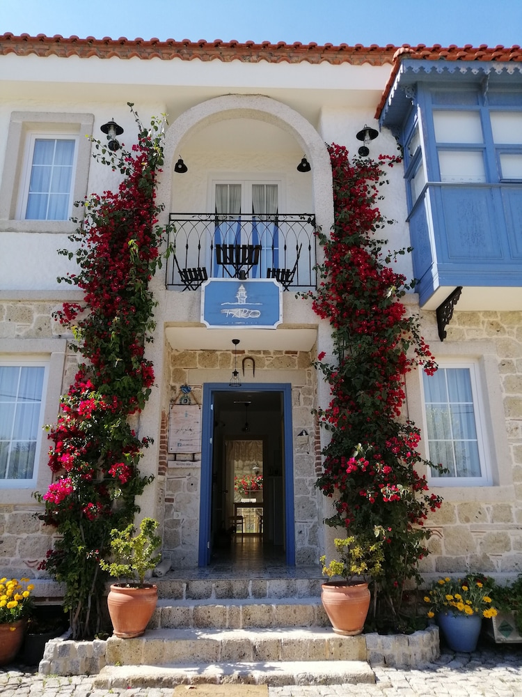 Faro Alacati - Image 5