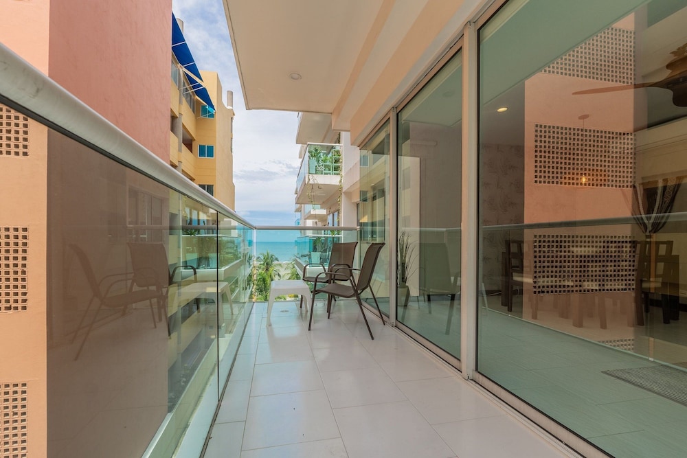 Condominio frente al mar Morros 922