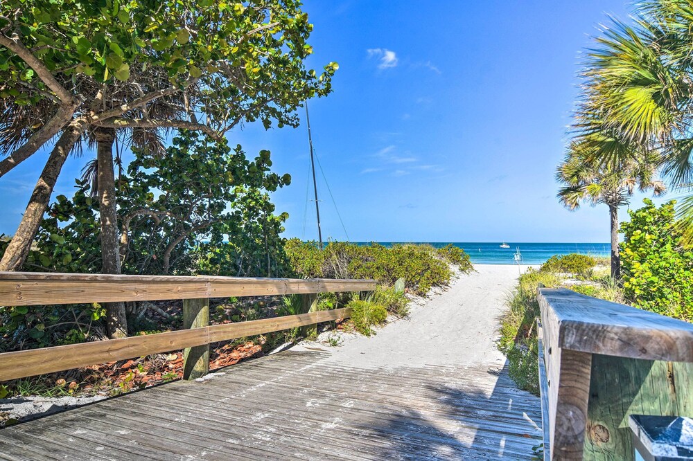 Florida Unit Steps From Indian Rocks Beach Access! view 4