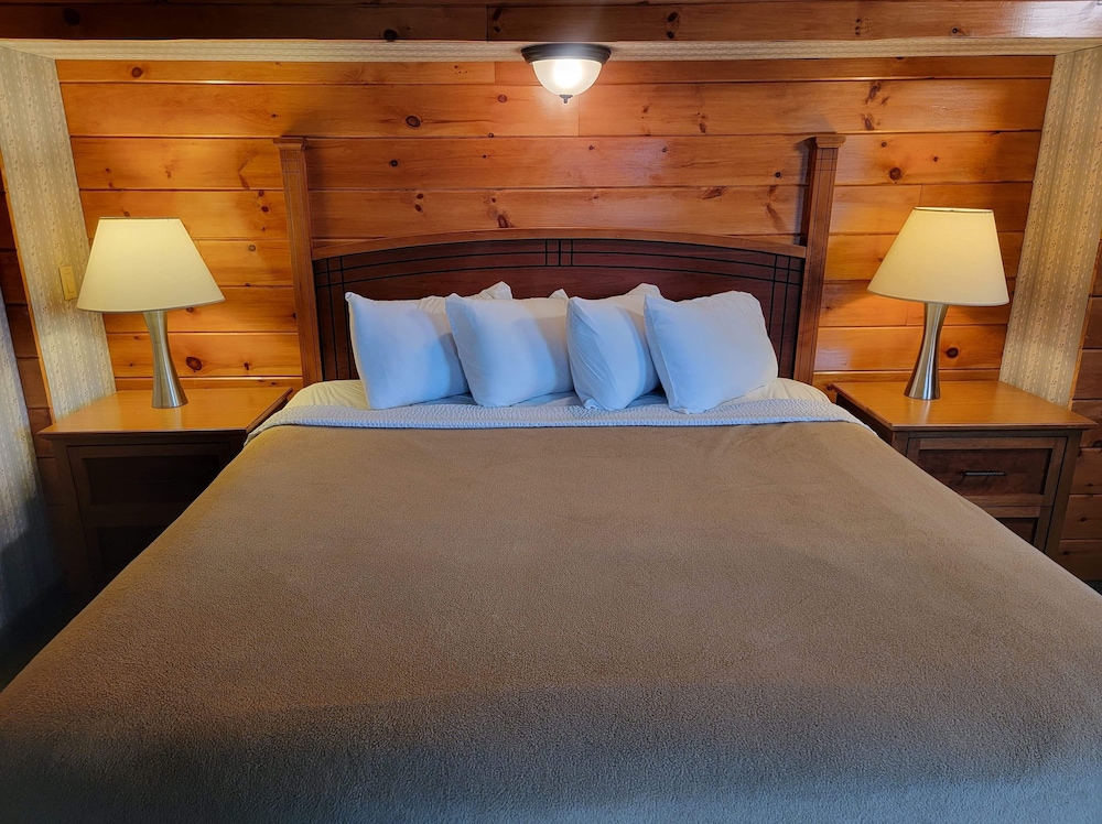 Lake Crest Inn