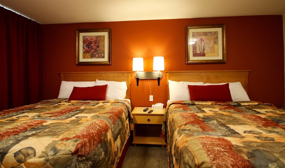Sahara Suites