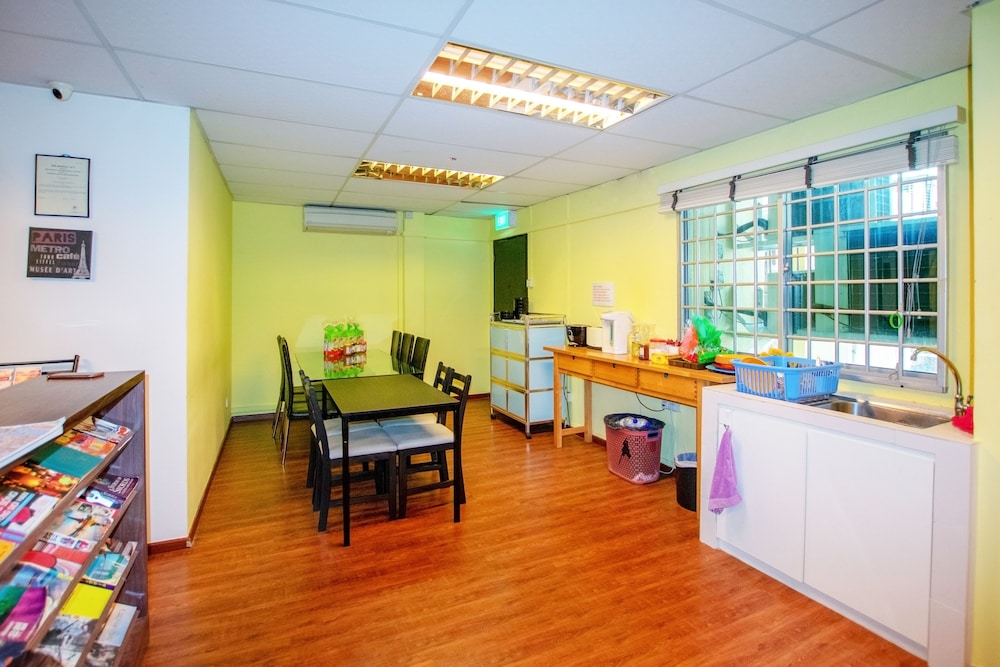 Vintage Inn @ Clarke Quay - Hostel