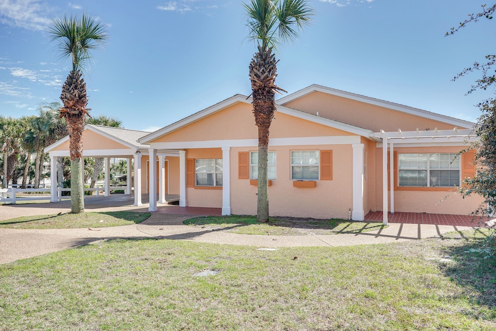 Breezy PCB Retreat w/ Direct Beach Access! view 3