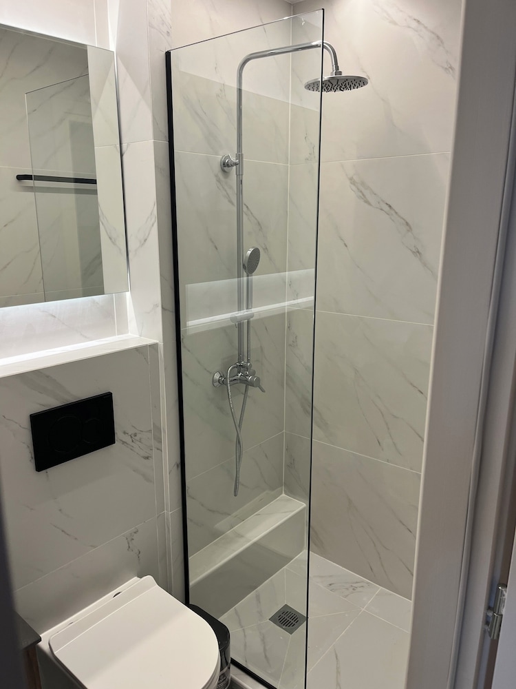 Shape Suites Athens