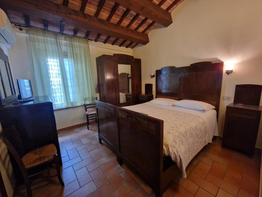 LA SABBIONA view 5