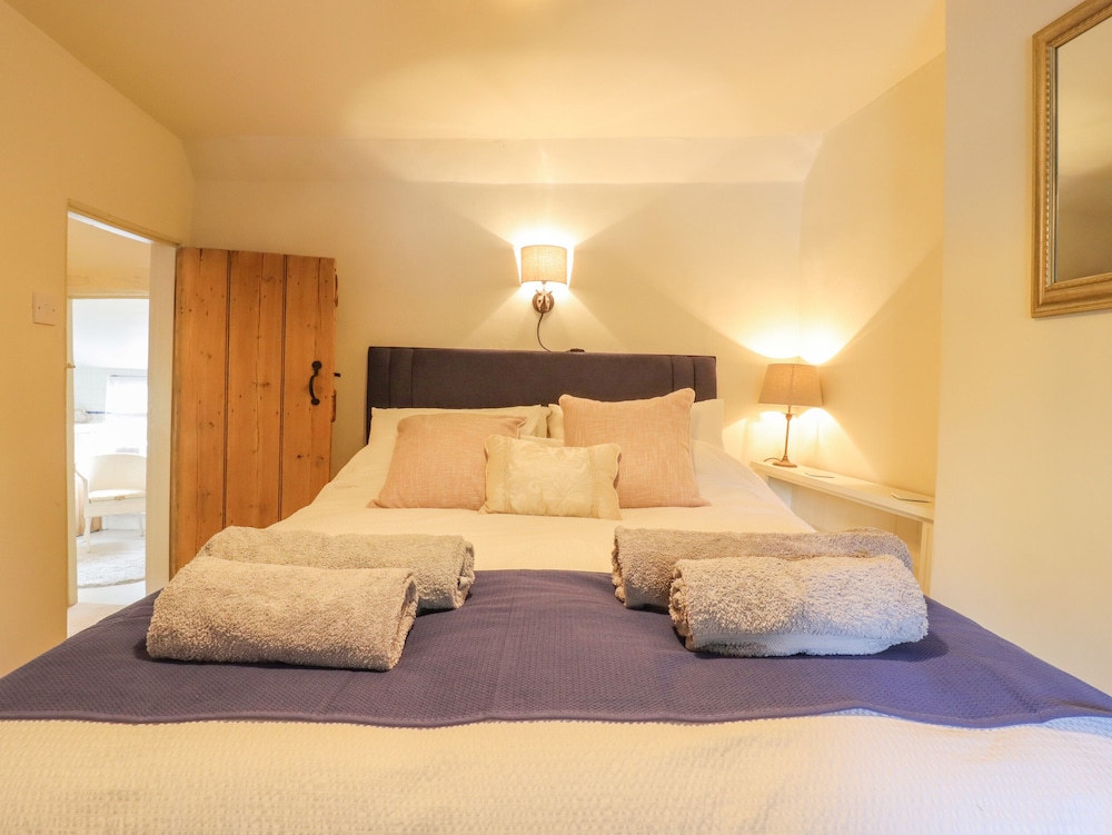 Wayside Cottage