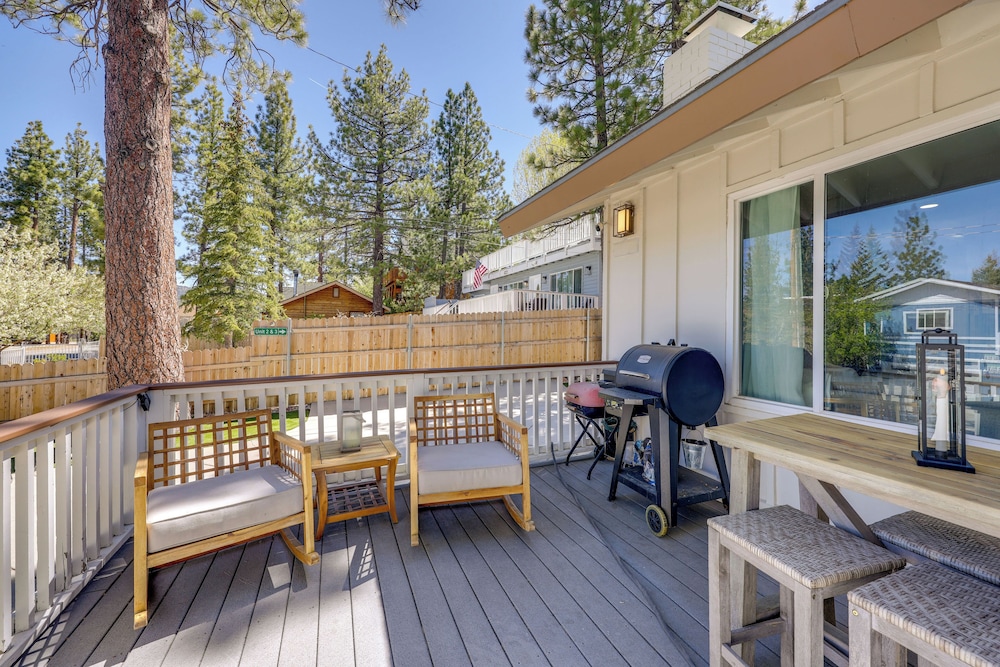 Walk to Big Bear Marina: Modern Home w/ Hot Tub!