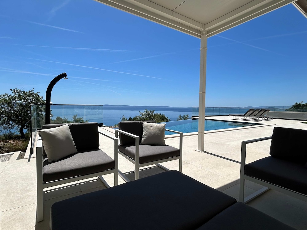 Villa Sunset - Luxury Adriatic Sea View Estate