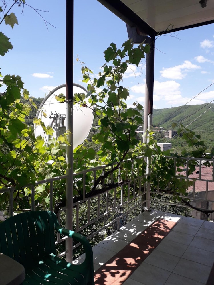 Nana's Guesthouse