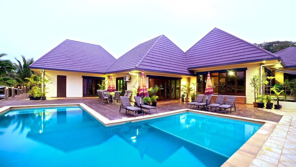 Absolute Beachfront Fiji - Image 1