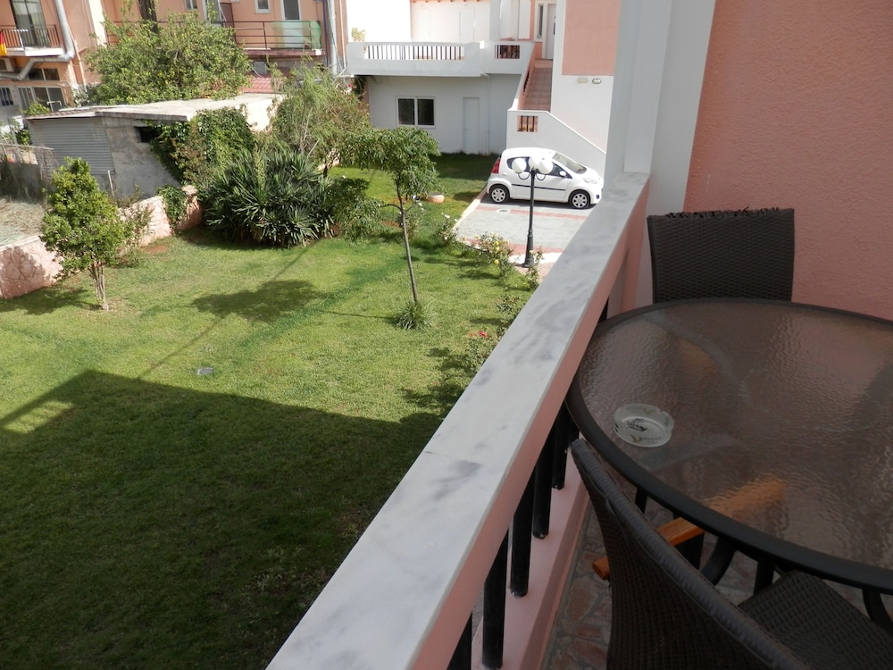 Elena Apartments