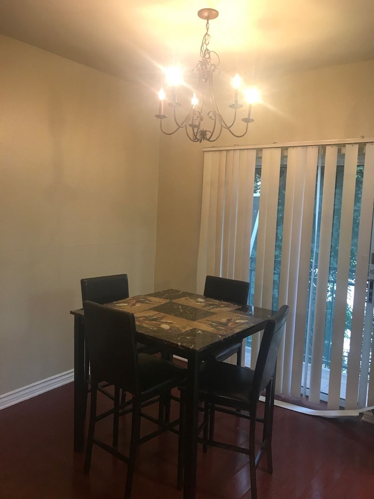 Relax and Comfortable 2 Bedroom Townhome