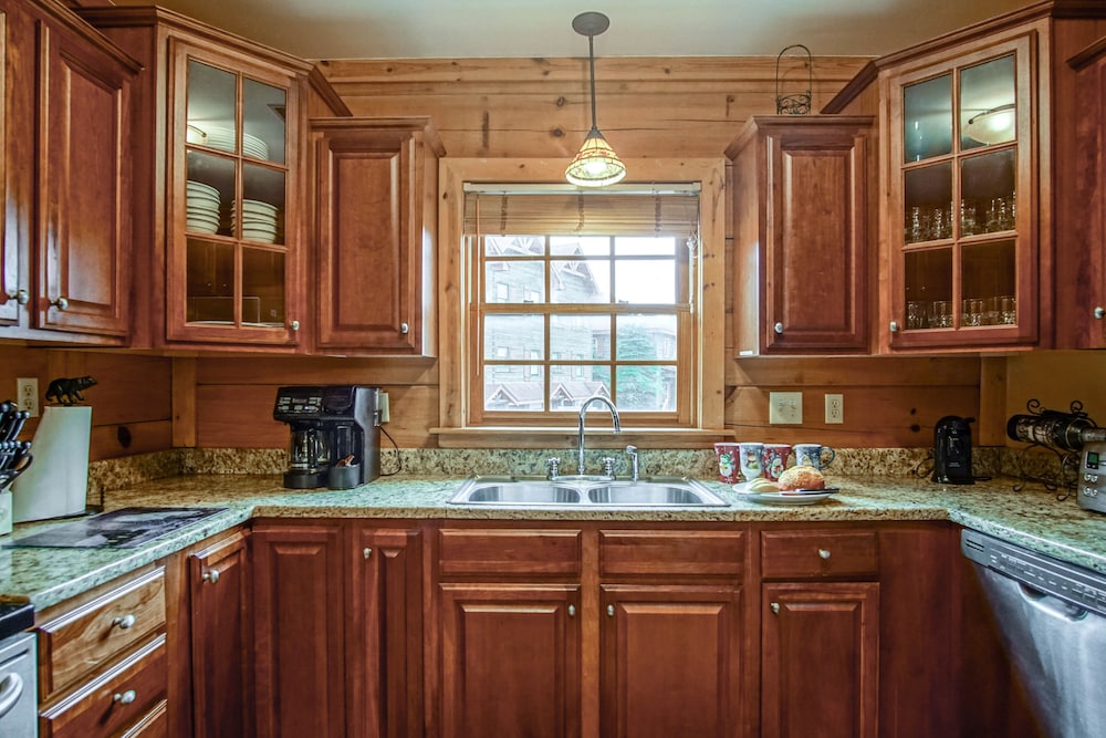 Loggers Run #8: 5 Bedrooms, 3.5 Baths