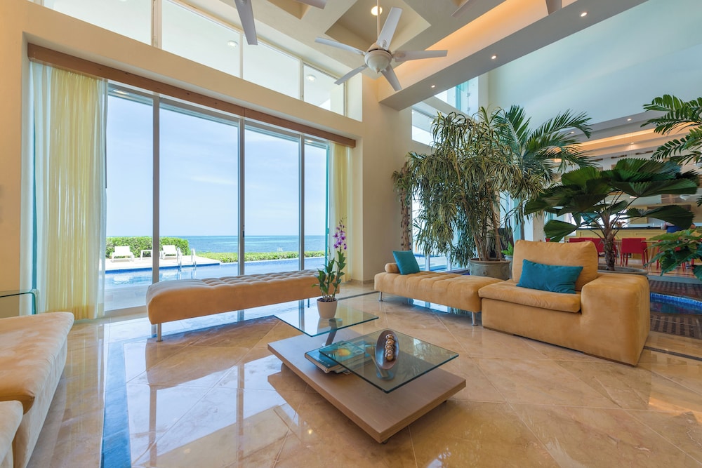 Villa Punta Sam Cancun Beachfront Luxury