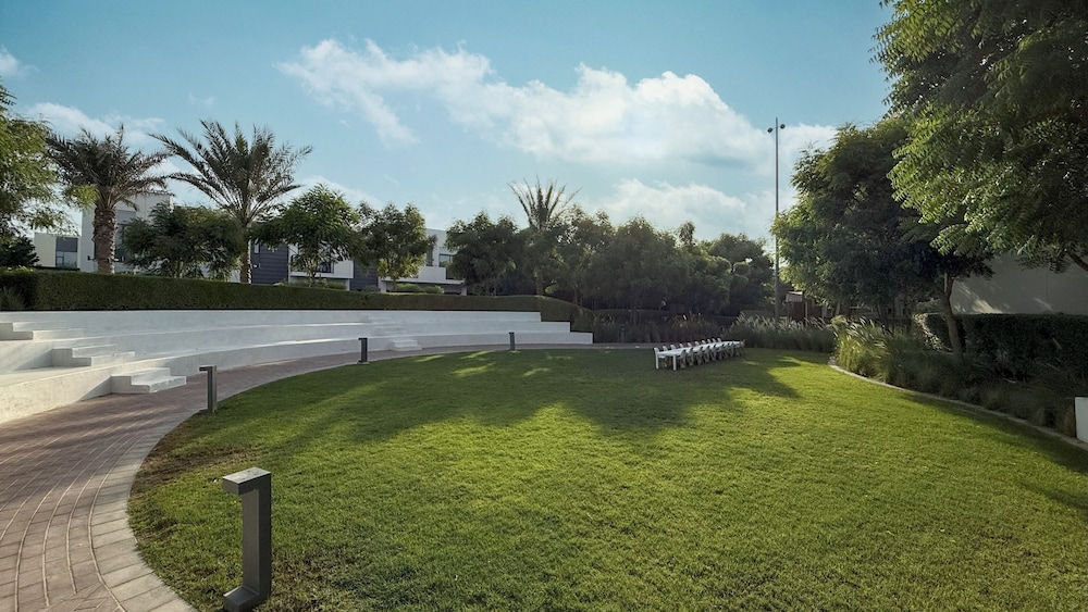 Arabian Ranches 3 Luxury 4 Bedroom Villa