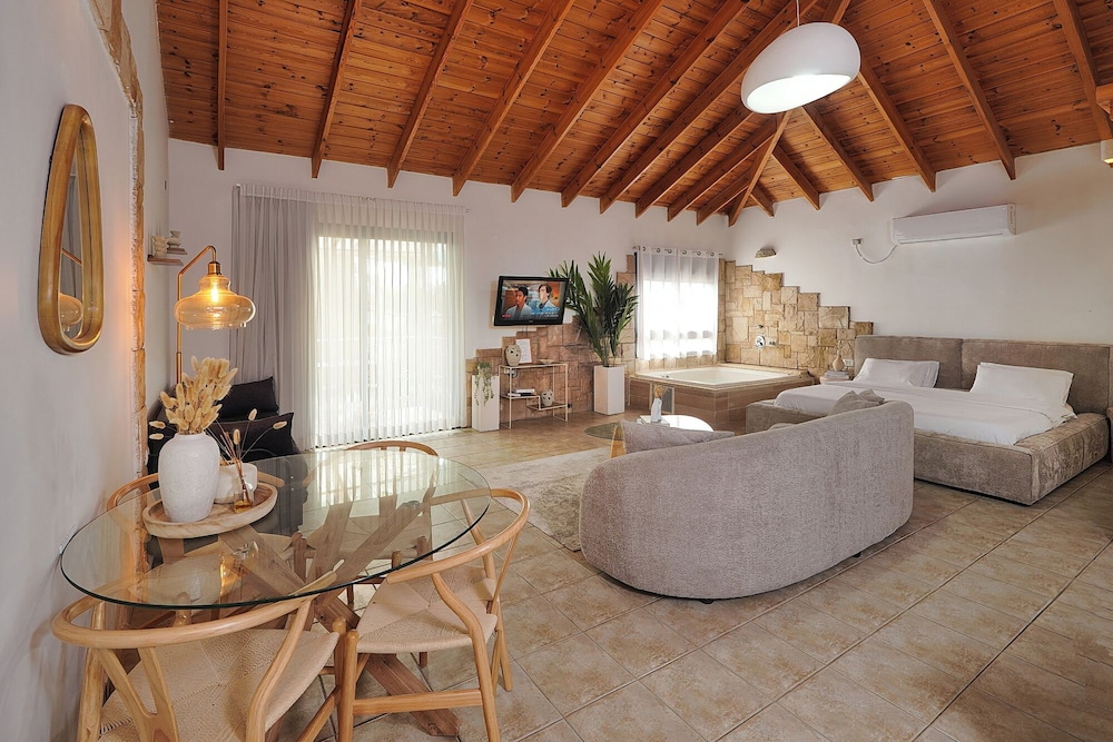 Forest View Villa