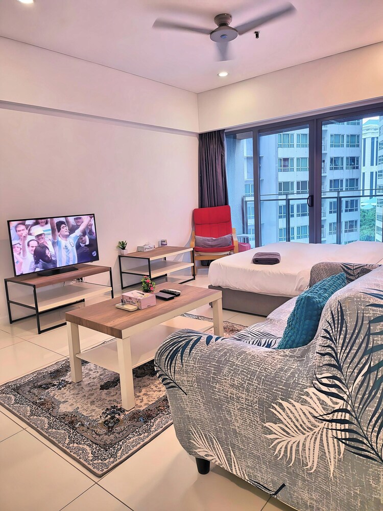 Summer suites klcc By Regal Homes