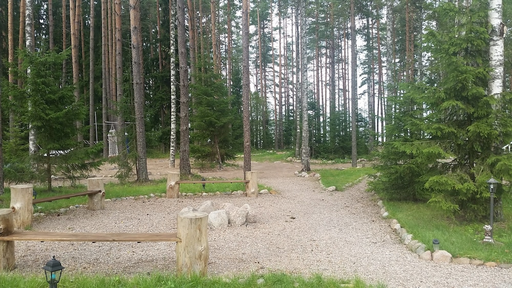 Black Fox Resort