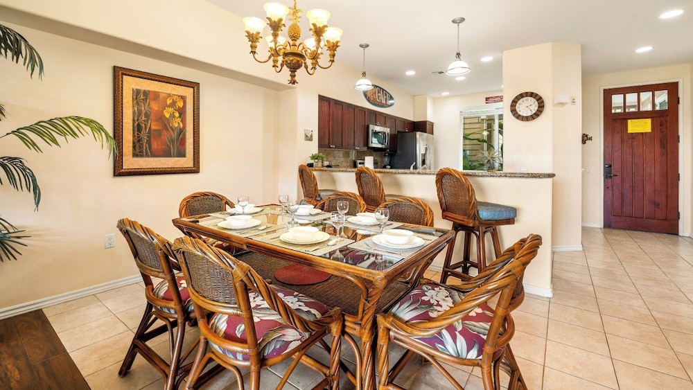 Concierge Included - Ground Floor With Lake Views - Near Shopping Center - Vrkcv